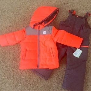 Carter’s snow set. Snow pants and coat. 3T.